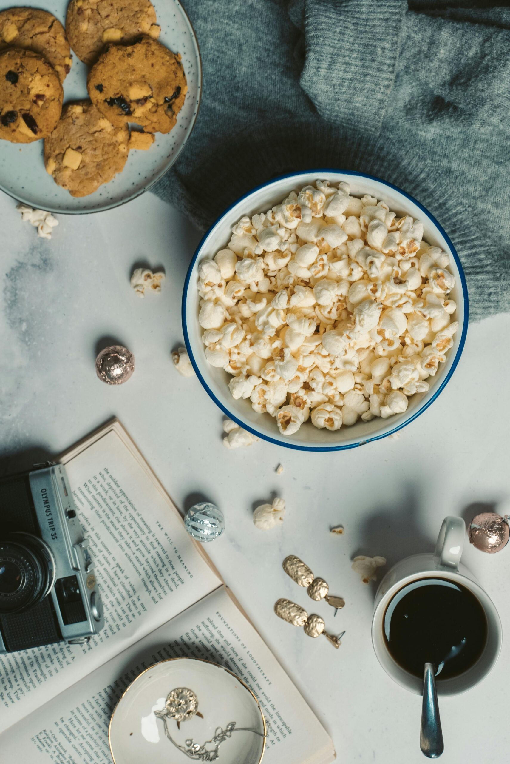 How to make healthier popcorn in a microwave